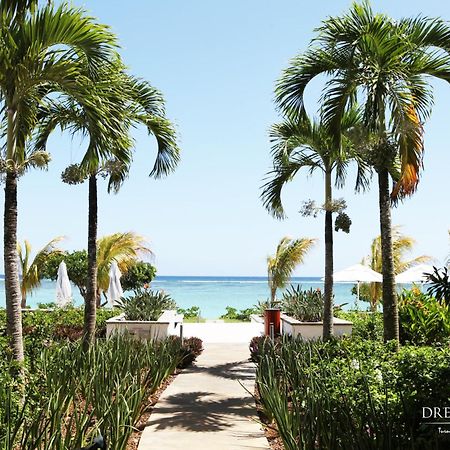 Cap Ouest Luxury Beachfront Flic-en-Flacq Eksteriør bilde