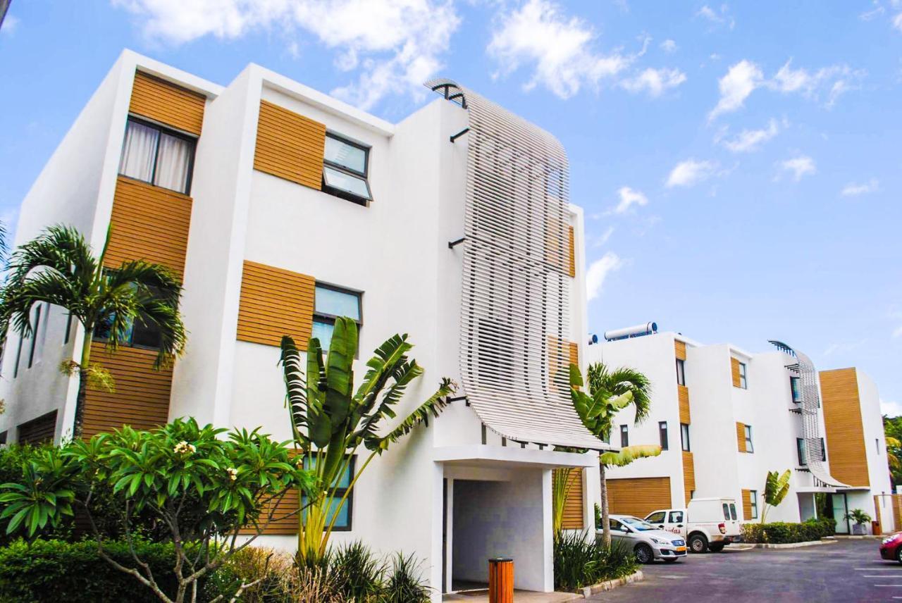 Cap Ouest Luxury Beachfront Flic-en-Flacq Eksteriør bilde