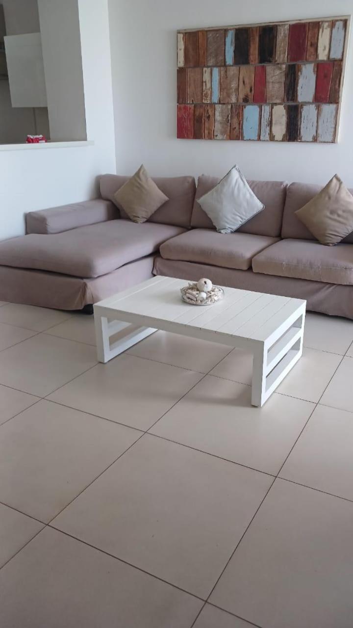 Cap Ouest Luxury Beachfront Flic-en-Flacq Eksteriør bilde